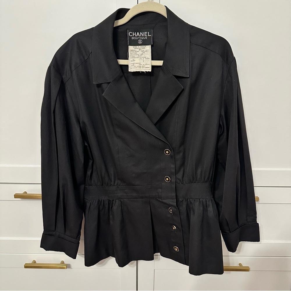 Vintage Chanel Cotton Jacket with Camellia Buttons from late 80’s 36